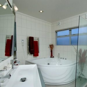 bathroom1